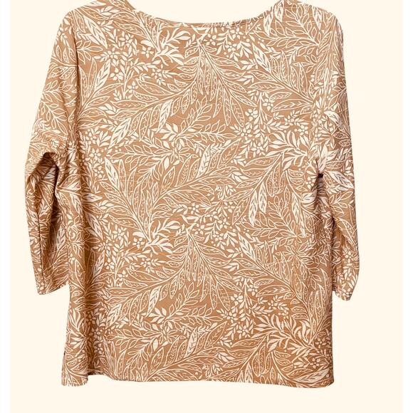 EMILY DANIELS 3/4 SLV PULL-OVER ROUND NECK BLOUSE, WOMENS, XL, TAN/WHITE FLORAL - Picture 4 of 12